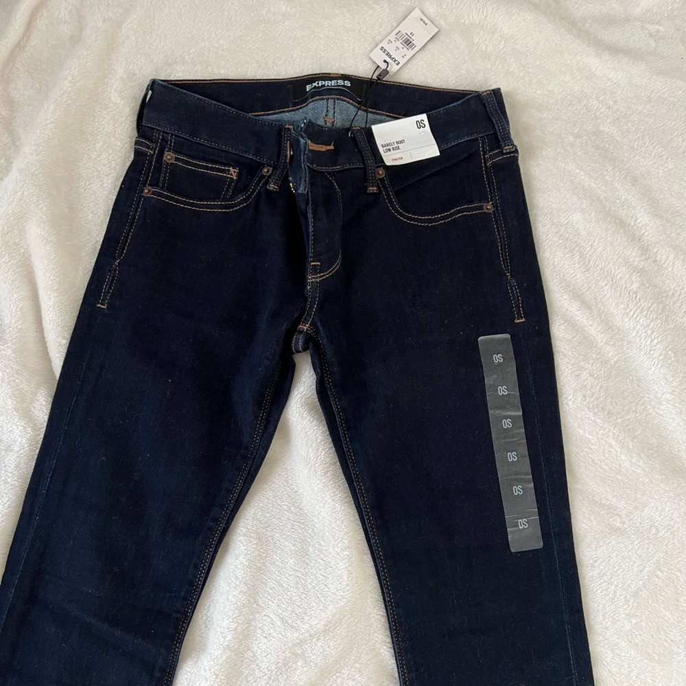 Express jeans with tags never worn